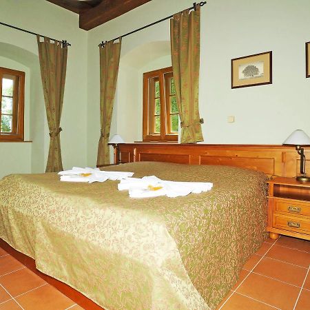 Hotel Kristin Hrádek Decin Esterno foto